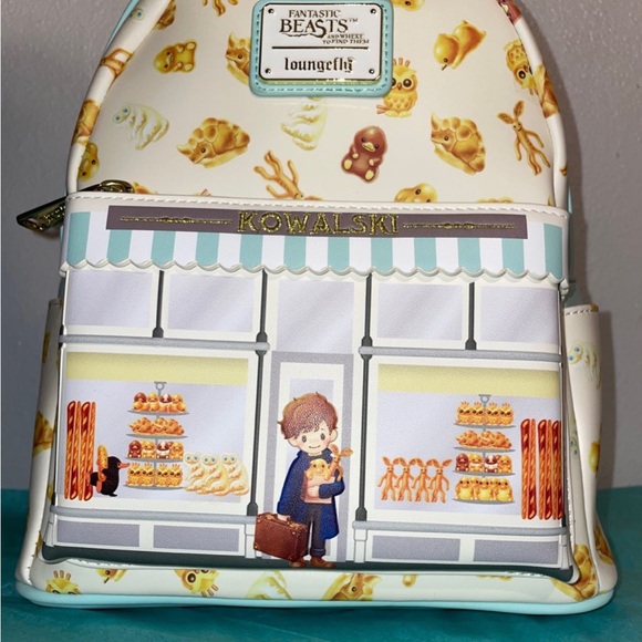 Loungefly Harry Potter Fantastic Beasts Kowalski Bakery Mini Backpack - Picture 5 of 12